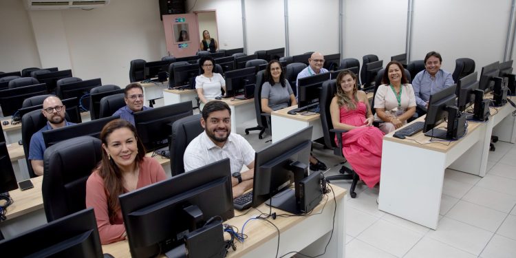 Escola Superior de Ciências Sociais da UEA inaugura Laboratório de Pesquisa, Extensão e Práticas Contábeis