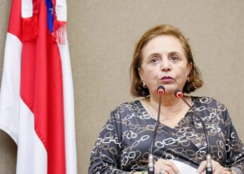 Terezinha Ruiz tenta emplacar mandato de vereadora e se manter relevante na política