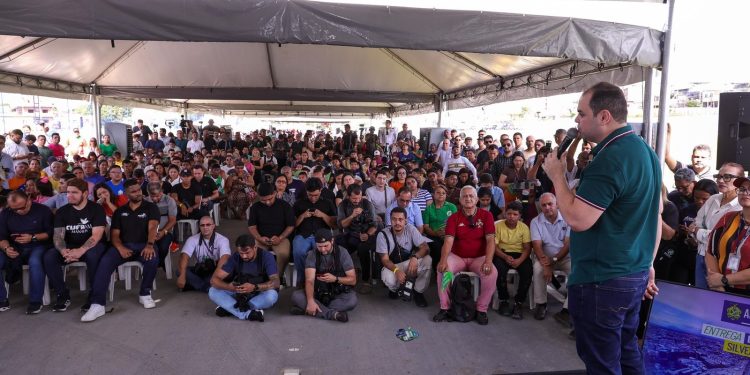 Presidente Roberto Cidade destaca importância da intervenção na zona Sul de Manaus para a melhoria do trânsito e da qualidade do saneamento básico da capital