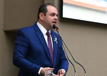 PL que fortalece legislação de combate a crimes virtuais é apresentada por Roberto Cidade