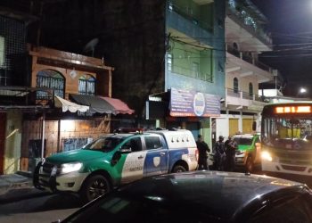 Após sumiço, vizinhos encontram homem morto dentro de casa em Manaus