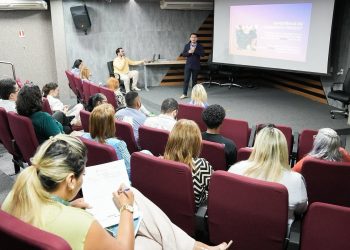CMM promove palestra para servidores em alusão ao Dia Nacional do Autismo
