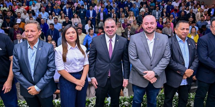 Presidente Roberto Cidade comemora recorde de participação no Feclam 2025 e anuncia novidades para a edição 2026