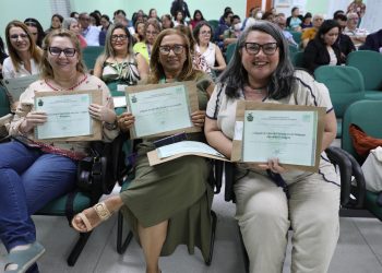 Desempenho acadêmico: UEA apresenta painel com resultados positivos das avaliações externas dos cursos de graduação