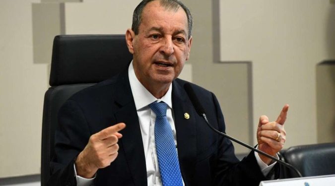 Senador Omar Aziz vota a favor da nova Lei Geral de Licenciamento Ambiental