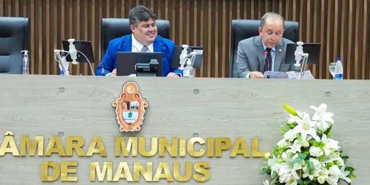 Projetos voltados à educação e ao esporte são destaques durante 53ª Sessão Ordinária da CMM