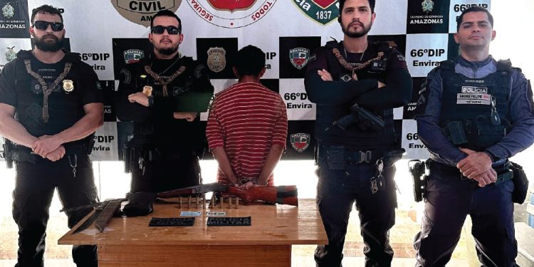 Polícia prende homem por manter a companheira em cárcere privado no interior do AM