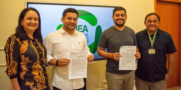 UEA e Semmas/Clima assinam acordo de cooperação técnica