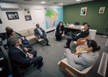 ‘Tempo de prosperidade’: Michelle Bolsonaro grava novo vídeo em apoio à Professora Maria do Carmo