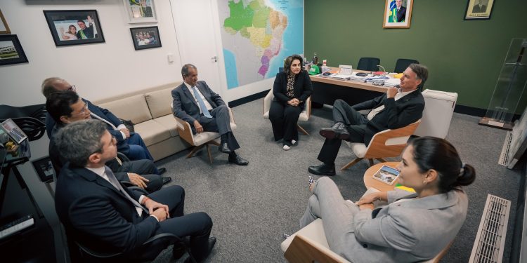 ‘Tempo de prosperidade’: Michelle Bolsonaro grava novo vídeo em apoio à Professora Maria do Carmo