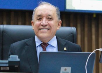 Projeto que garante meia-entrada para acompanhantes de pessoas com TEA avança na Câmara Municipal de Manaus