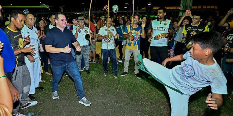 Aleam reconhece a capoeira como modalidade esportiva a partir de lei de autoria do deputado Roberto Cidade