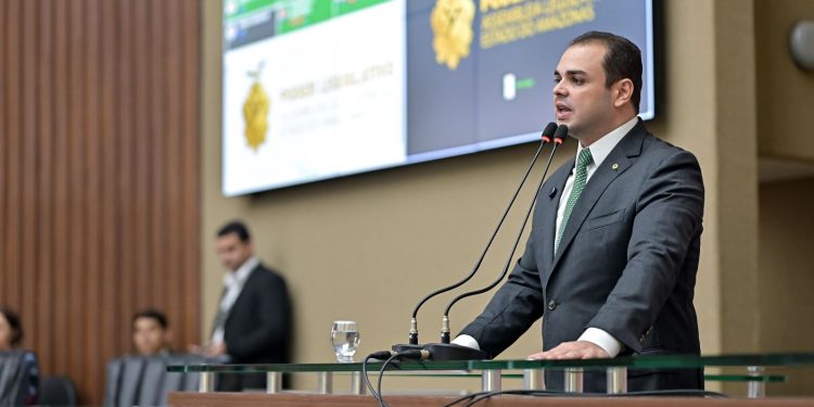 Roberto Cidade solicita recuperação da AM-240, estrada vital para a economia de Presidente Figueiredo