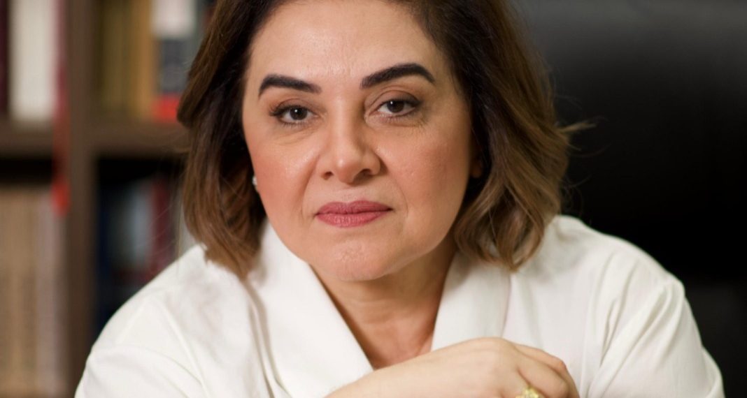 ’Falta organização e cuidado’: Maria do Carmo responde seguidores e fala sobre saúde pública