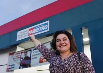 Maria do Carmo diz que investimentos da Fametro em Parintins somam mais de R$ 50 milhões: ‘educação e desenvolvimento ao município’