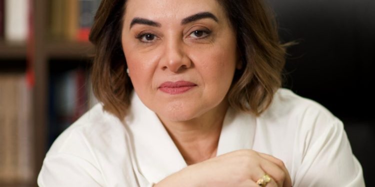 Maria do Carmo rebate ataques e dispara: ‘é preciso acabar com essa politicagem nojenta e perversa’