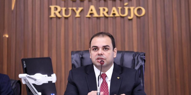 Lei de Roberto Cidade pretende melhorar experiência de compra online com retirada em pontos físicos