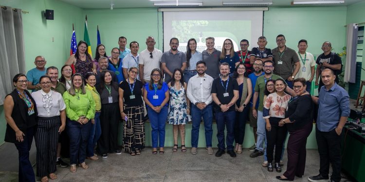 Reitor da UEA trata da implantação de dois novos mestrados e melhorias em Tabatinga