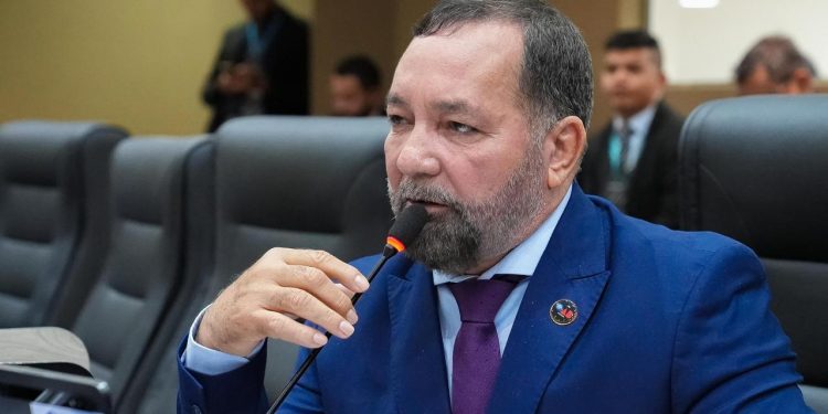 Câmara Municipal de Manaus destaca papel do Legislativo na construção da cidadania no Dia Mundial da Lei