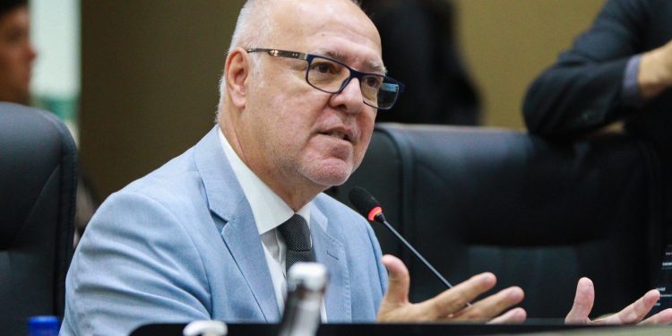 CMM aprova Projeto de Lei que reconhece serviços estéticos como atividades essenciais em Manaus