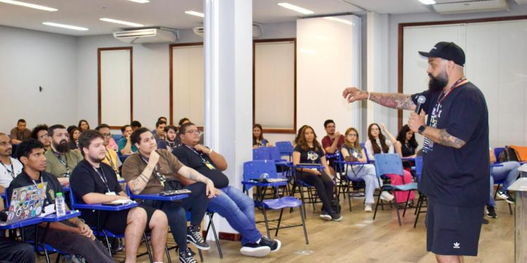 UEA sedia LINUXtips.local 2025, evento nacional de Tecnologia da Informação