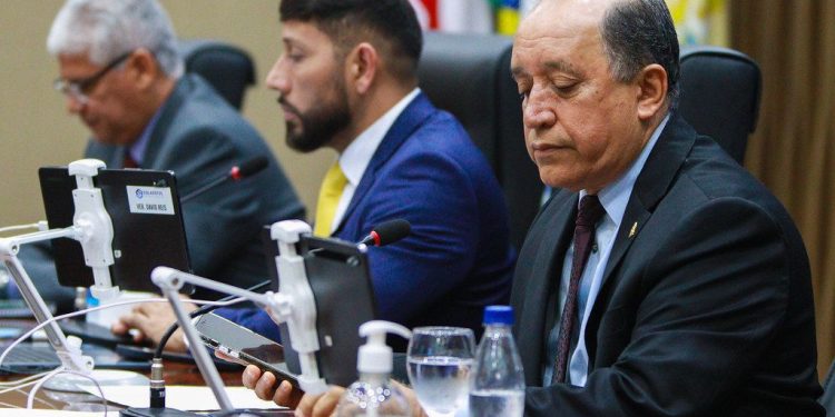 Câmara Municipal de Manaus realiza 60ª Sessão Ordinária e dá início ao segundo semestre legislativo de 2025