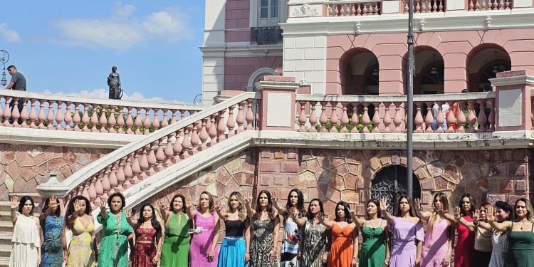 Luta feminina pelo próprio corpo: clipe com mais de 60 mulheres aborda violência