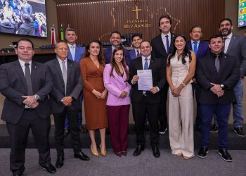 Presidente Roberto Cidade anuncia início das inscrições para concurso público da Aleam em 10 de setembro