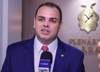 Em tramitação na Aleam, proposta do presidente Roberto Cidade que prevê redução do uso de plásticos descartáveis nas escolas estaduais