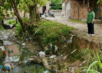 Professora Maria do Carmo retrata problemas graves de Manaus: ‘cidade suja, mal cuidada’