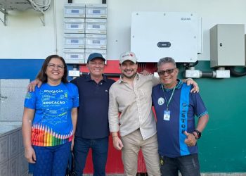 Capitão Alberto Neto inaugura sistema de energia solar em escolas de Humaitá