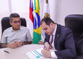 Presidente Roberto Cidade assegura recursos de emendas parlamentares para levar água às famílias de Manicoré