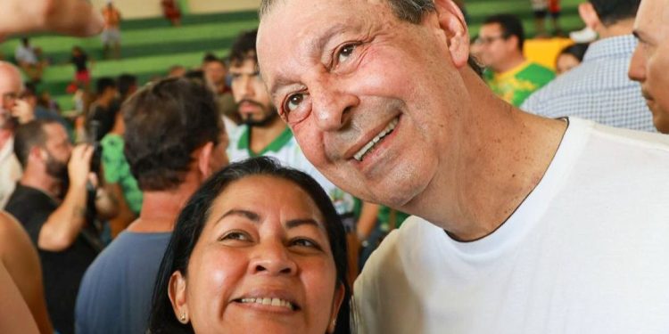 Pesquisa Real Time Big Data aponta Omar Aziz como o próximo governador do Amazonas