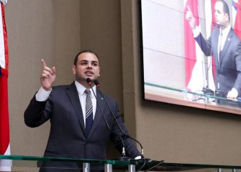 Proposta de Roberto Cidade que coíbe trabalho infantil virtual é sancionada e coloca Amazonas na vanguarda da proteção digital de crianças e adolescentes