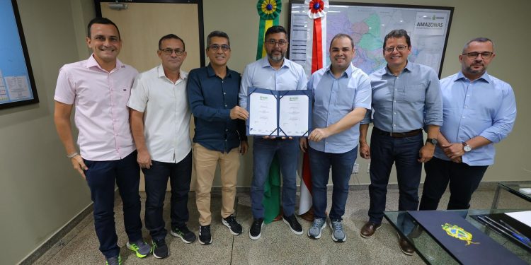 Presidente Roberto Cidade destaca novas obras em Manicoré e Carauari e reforça compromisso com o interior do Amazonas