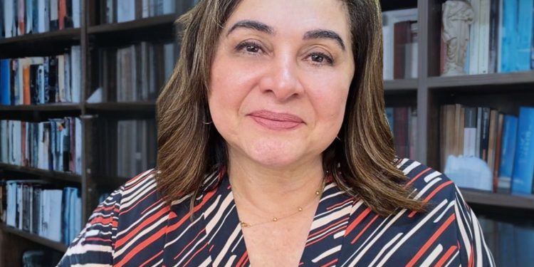 ‘O número do pecado’: Maria do Carmo comenta liberação da justiça para sete investigações contra o prefeito de Manaus