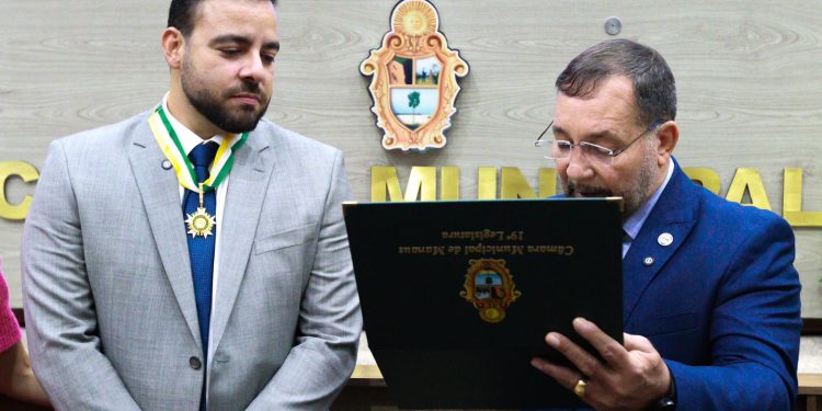 CMM homenageia secretário de Segurança Pública Municipal, Alberto Siqueira Neto