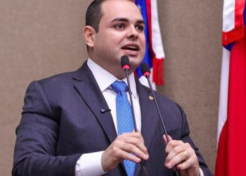 Projeto de Roberto Cidade cria protocolo integrado para reduzir impactos das cheias e vazantes no Amazonas