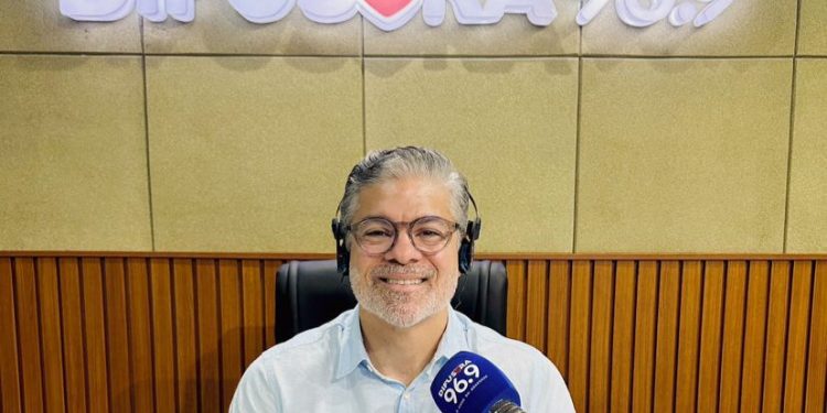 Daniel Anzoategui assume as 7h e marca um novo tempo da Rádio Difusora