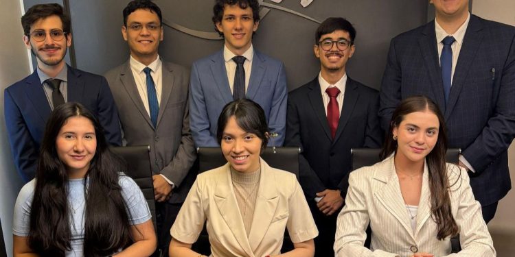 Alunos da UEA vencem torneio internacional de arbitragem e colocam o Amazonas no cenário global