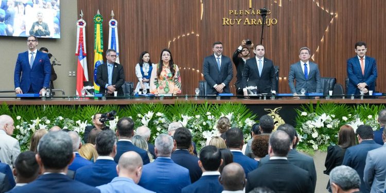 Câmara Municipal de Manaus prestigia solenidade de abertura dos trabalhos legislativos na Aleam