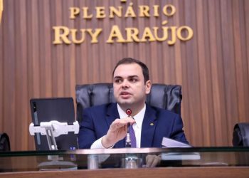 Roberto Cidade propõe articulação entre governo e setor para minimizar alta dos combustíveis no Amazonas