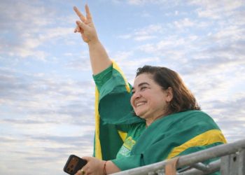 1º lugar: Professora Maria do Carmo já lidera a eleição no Amazonas