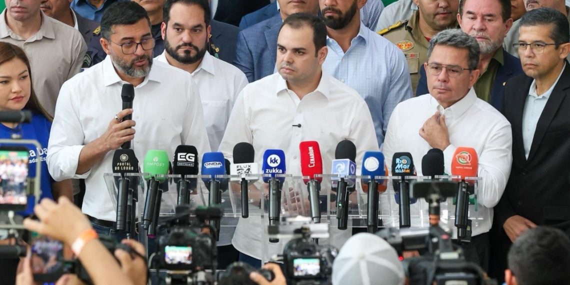 No primeiro dia à frente do Executivo, governador interino Roberto Cidade destaca estabilidade institucional e continuidade de projetos