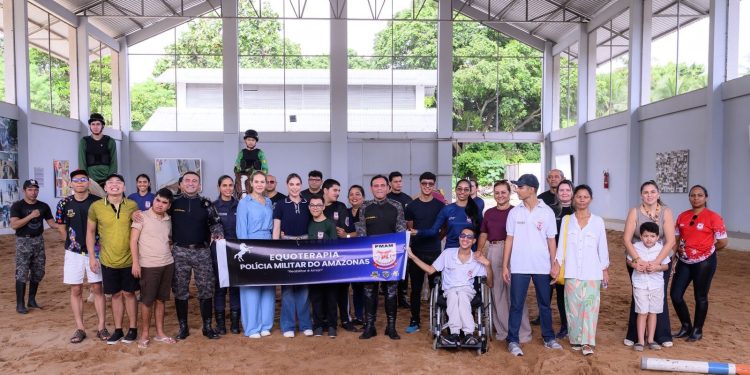 ‘Café na Equoterapia’ encerra programação do Abril Azul da Polícia Militar, com acolhimento a mães atípicas em Manaus