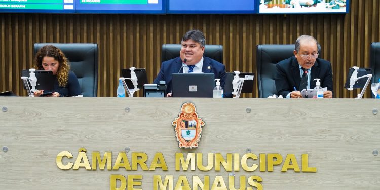 Presidente David Reis detalha avanços e próximos passos do concurso da Câmara Municipal de Manaus