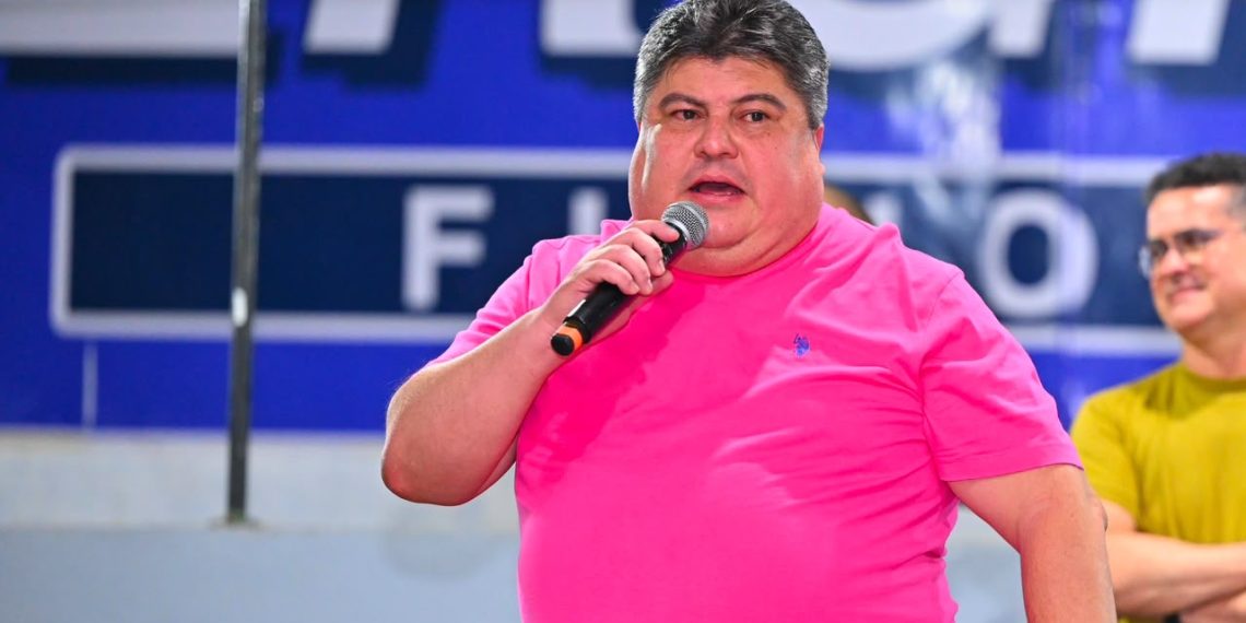 David Reis participa de encontro com lideranças e moradores do Colônia Santo Antônio, na Zona Norte de Manaus