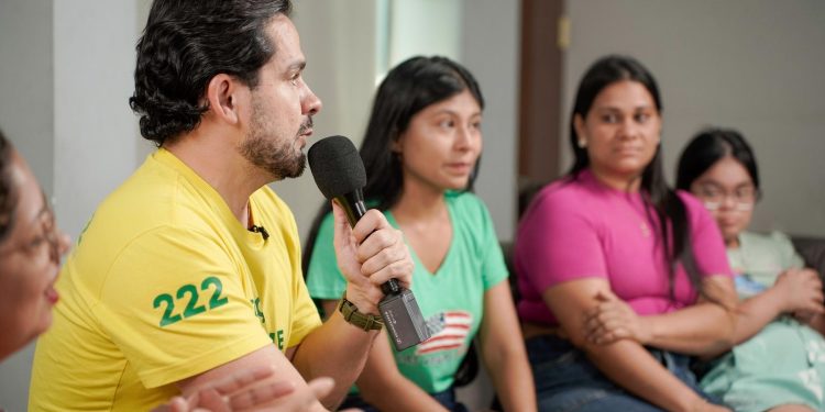 Capitão Alberto Neto assume compromisso com mães atípicas e defende atendimento especializado em todo o Amazonas