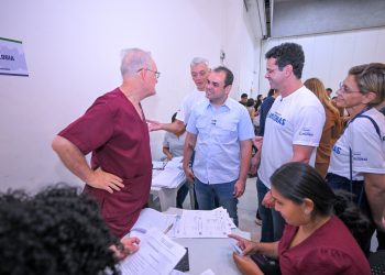 Roberto Cidade fiscaliza início dos mais de 5 mil atendimentos em saúde no Governo Presente