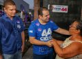 Roberto Cidade leva campanha às ruas do São José ao lado de Marcos Rotta